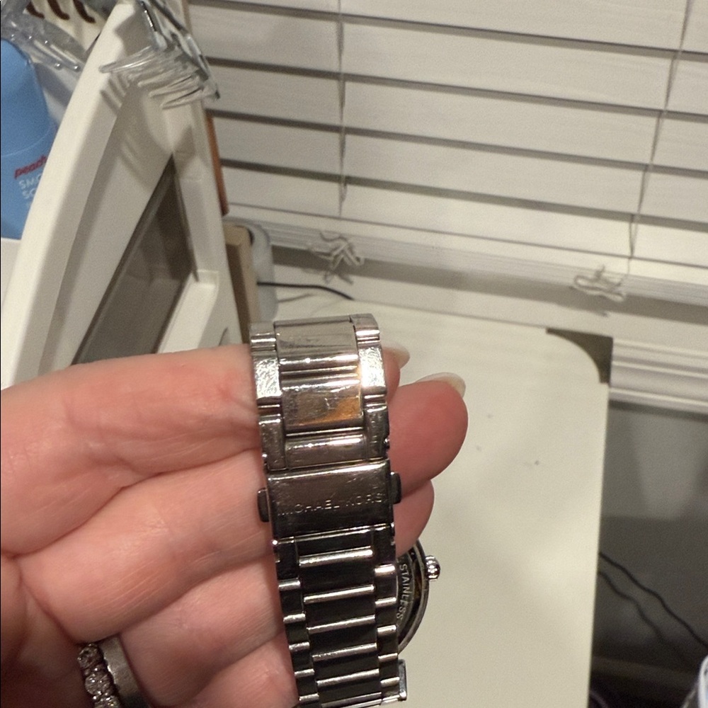 Michael Kors Silver Women's Watch - Picture 2 of 3